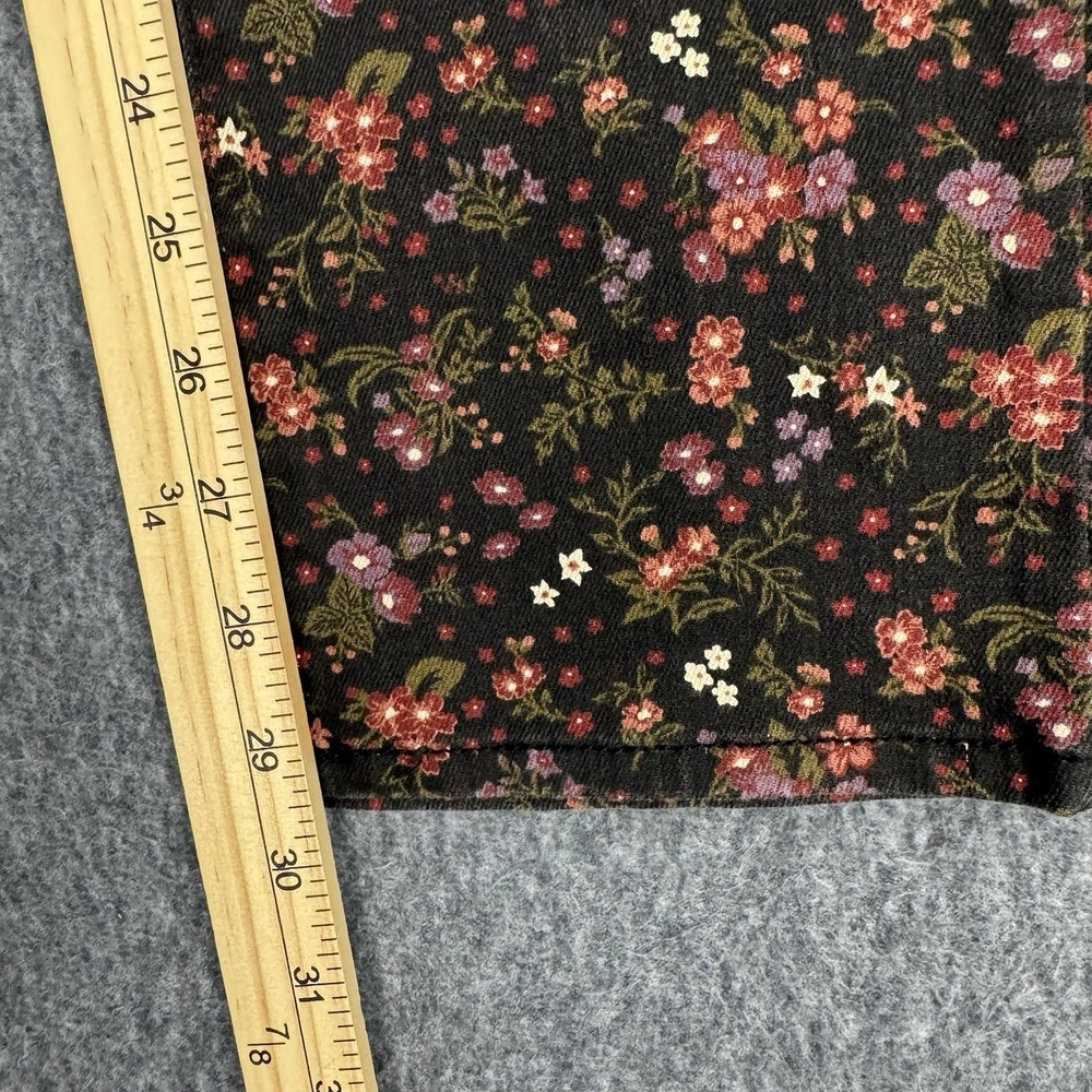 Levi's 314 Shaping Straight Floral Jeans Women's 31x30 Mid‎ Rise NWT HyperSoft - Picture 15 of 15
